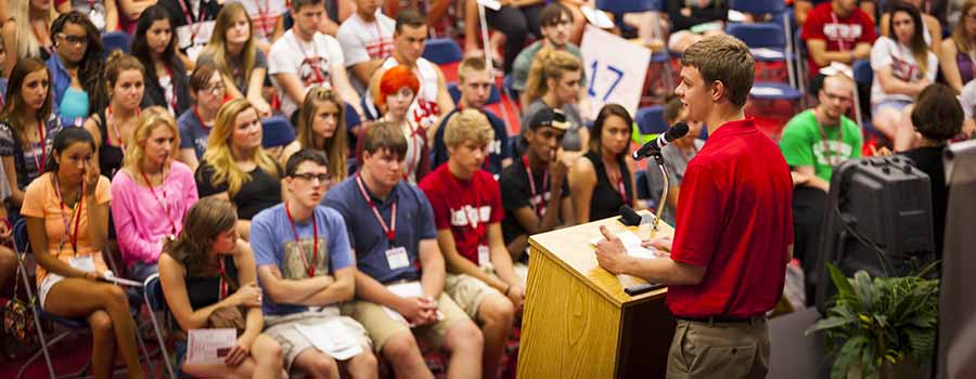 Nick Hefty addresses incoming freshmen August 2014